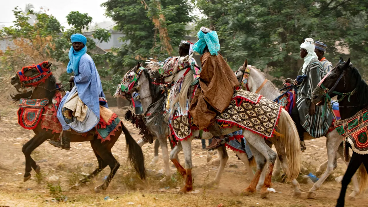 Den unikke Sokode hestedans i Togo. Foto Lise Blom
