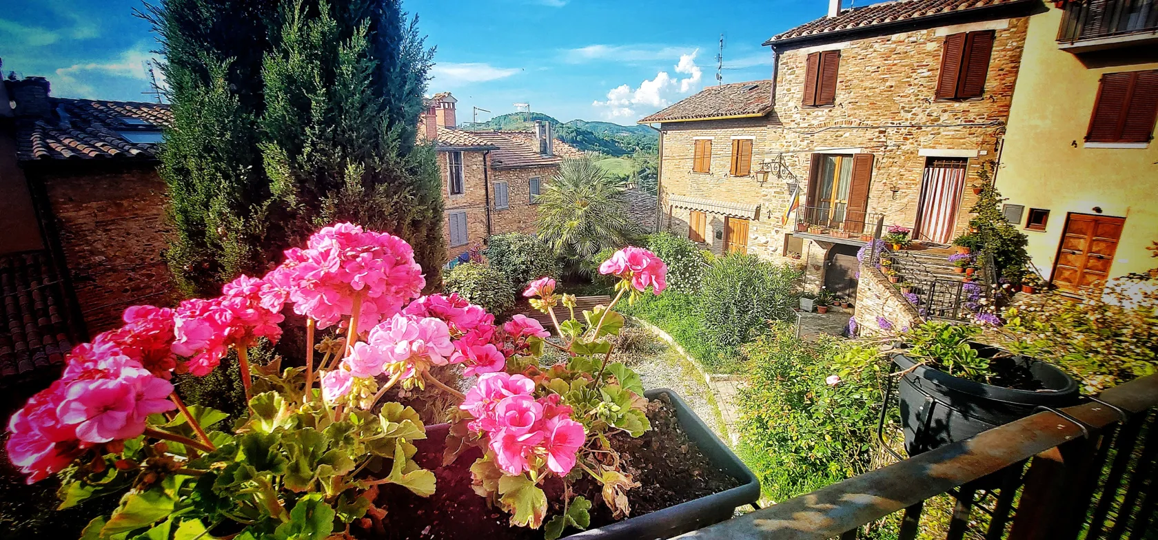 Stemningsbillede fra Montone, der er på listen over Italiens 100 smukkeste byer. Foto Lene Brøndum