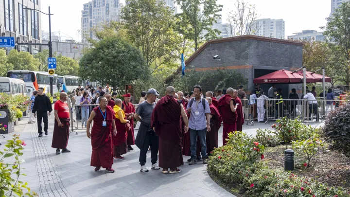 De kinesiske religioner opleves på nært hold i bl.a. Shanghai på en rejse til Kina. Foto Carsten Lorentzen